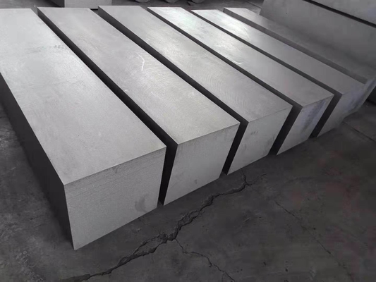 鋳造グラフィット密度 1.80g 1.85g 1.91g/cm3 EDM グラフィット棒のためのグラフィットブロック