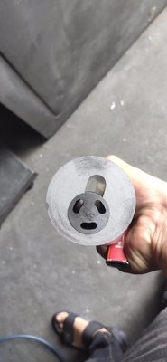 丸い六角装具の水平連続鋳造のための炭素塗装グラフィット模具