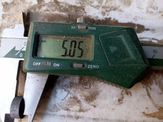 工業級のスペクトロイル機器のためのフラークグラフィット6*150mmディスク棒電極