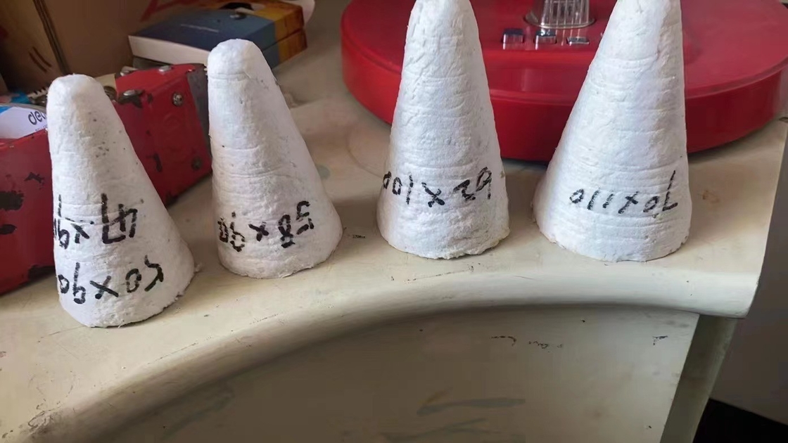 50*90 耐熱性と耐久性のためにセラミック繊維で作られたアスベストプラグ