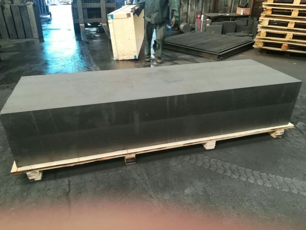 工業級 形状 形状 グラフィット 1.75g/cm3 グラフィットブロック 740*400*2300mm