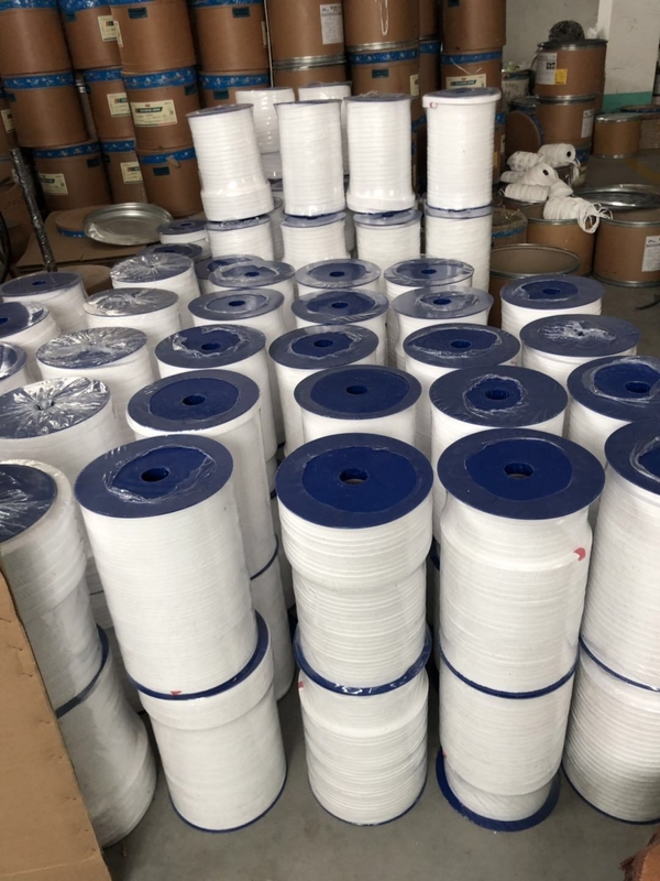 PTFE グラフィット 結腸 4*4mm サイズ 4*4 から 100*100mm サイズ